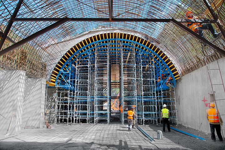 опалубка в аренду, строительство тоннеля